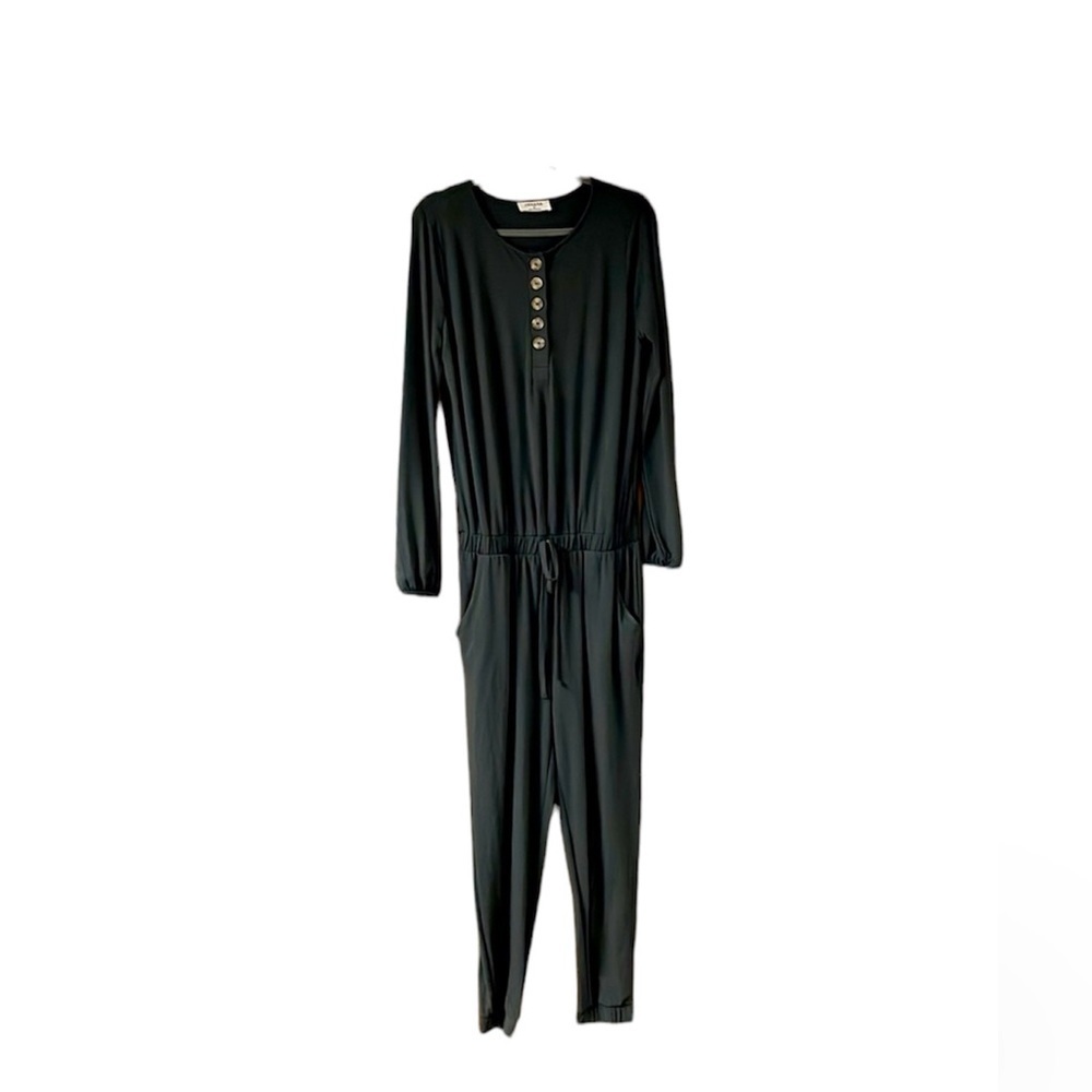 Zenana size Large long sleeve jumpsuit in Gray